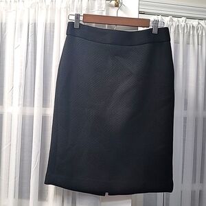 Banana Republic black lined skirt